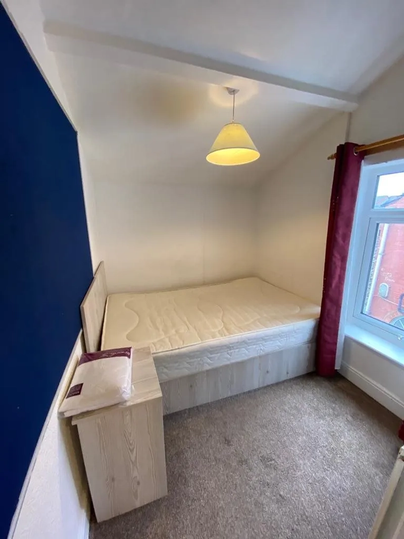 Moor Street, LN1 1PR - 4 Bed - Thumbnail 11